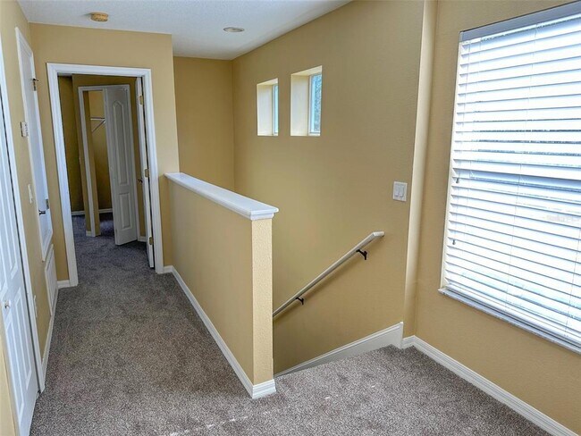 Building Photo - 11801 Castine St