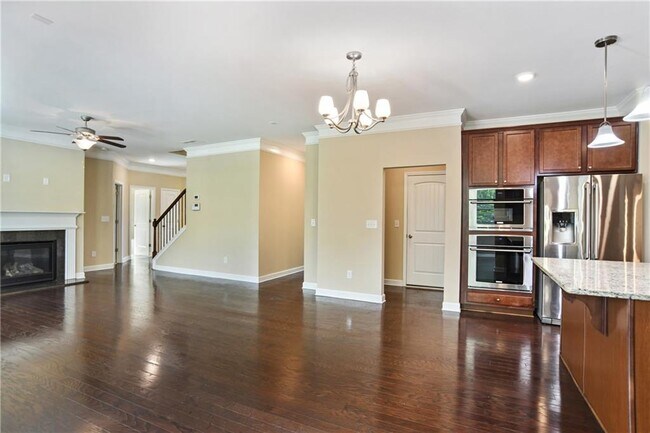 Building Photo - 4835 Edgemoore Trce