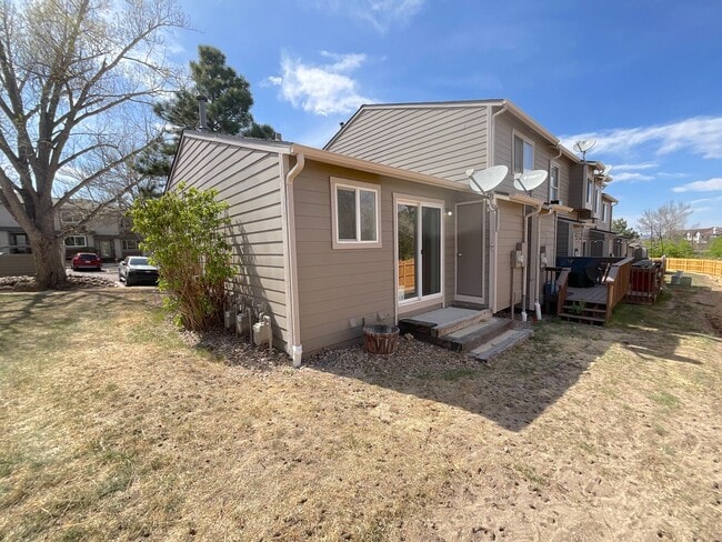 Building Photo - 1 Bedroom Townhome Available Near N Academy Blvd and Vickers Dr!