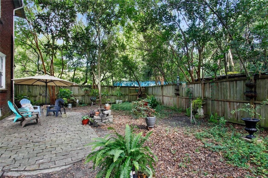 Building Photo - 1612 Skidaway Rd