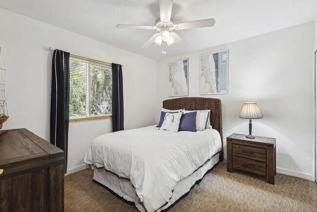 Building Photo - 1801 Coastal Bay Blvd