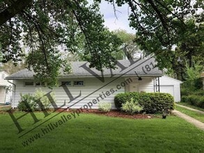 Building Photo - Two Bedroom Home East
