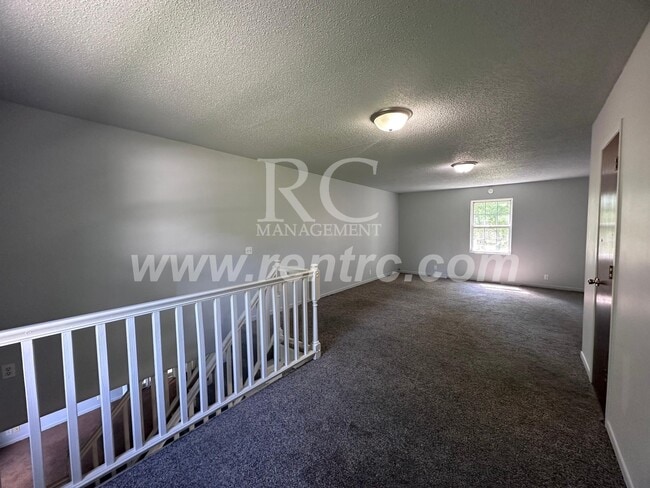 Building Photo - 15986 Arrowhead Rd