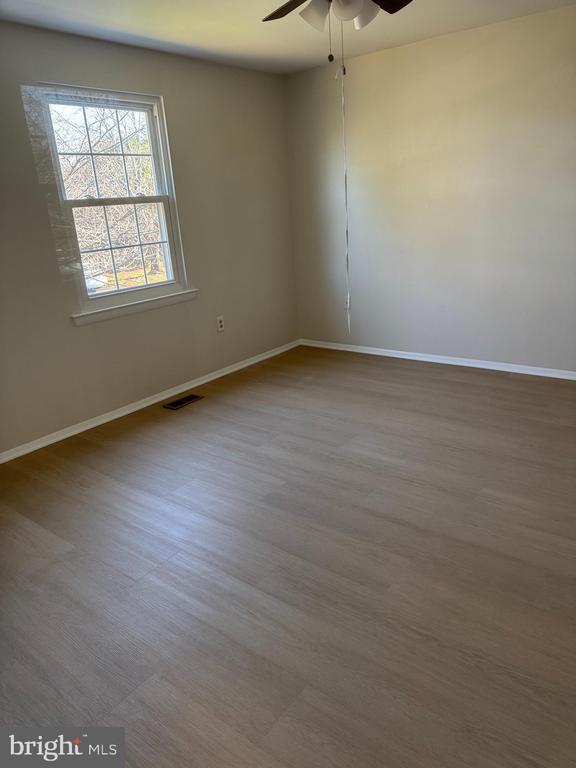 Building Photo - 7532 Buena Vista Terrace