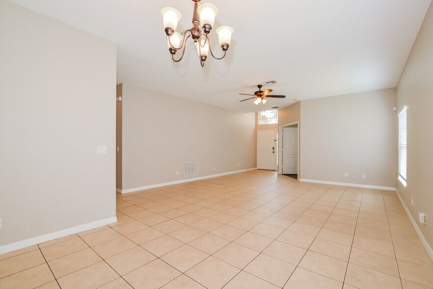 Building Photo - 2146 Victoria Falls Dr