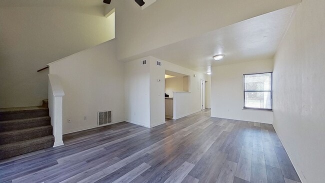 Building Photo - BEAUTIFUL MAYPORT LANDING TOWNHOME!