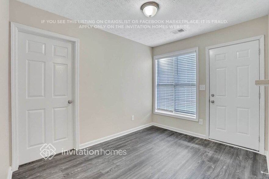 Building Photo - 2439 Miller Oaks Cir