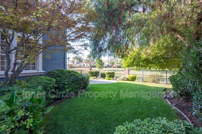 Building Photo - 5771 Gateway Ct