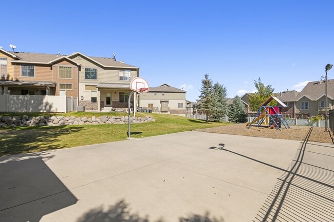 Building Photo - 10483 Sage Vista Way