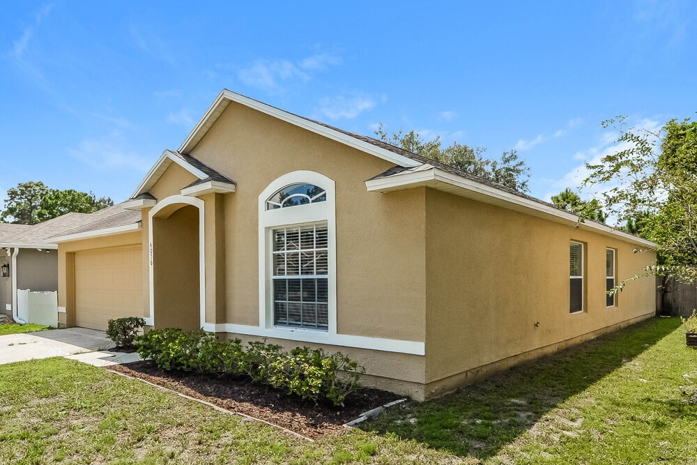 Building Photo - 4056 Forest Island Dr