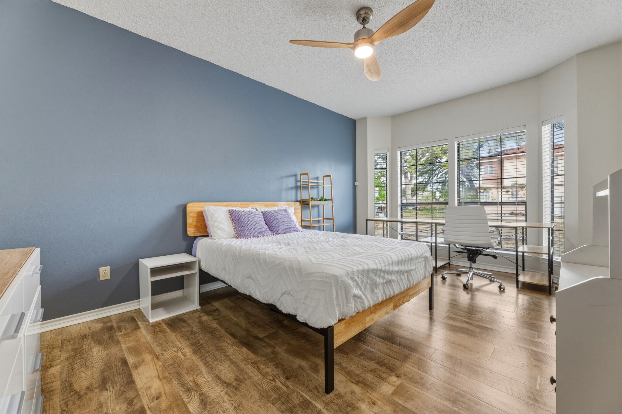 First bedroom - 3001 Cedar St