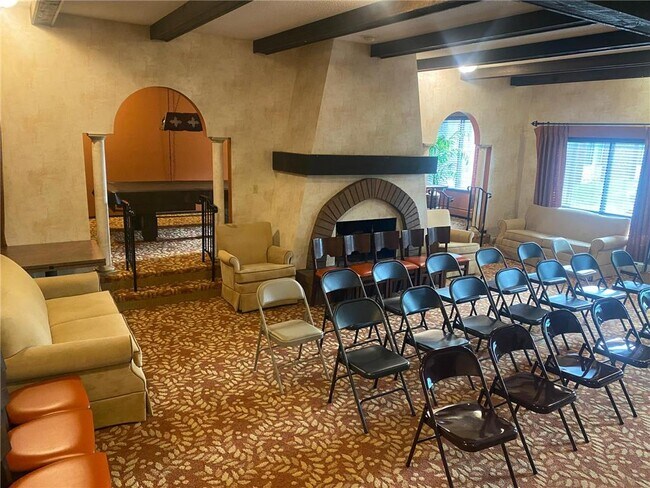 Building Photo - 7350 York Ave S