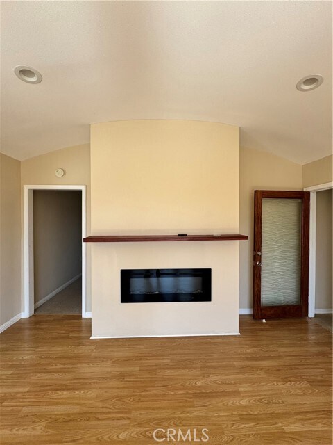 Building Photo - 1046 S Citrus Ave