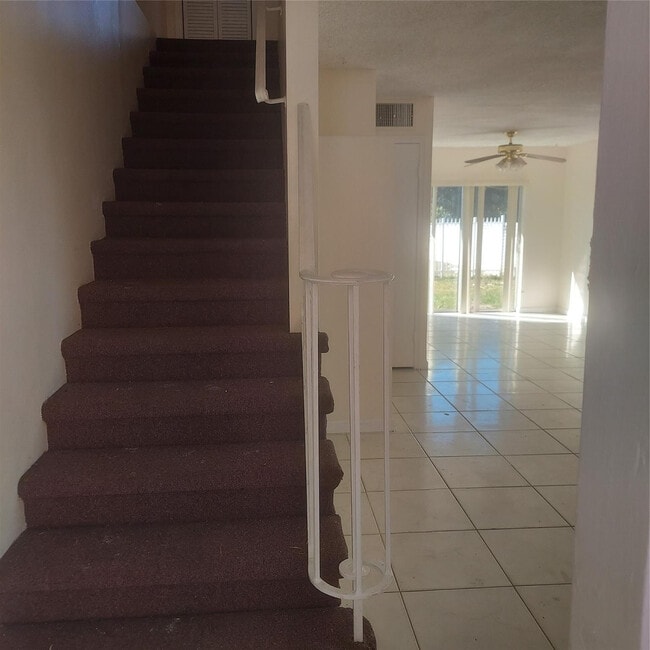 Building Photo - 5409 NW 27th St