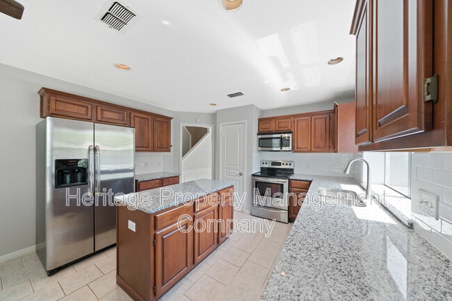 Building Photo - 25222 Flaming Arrow