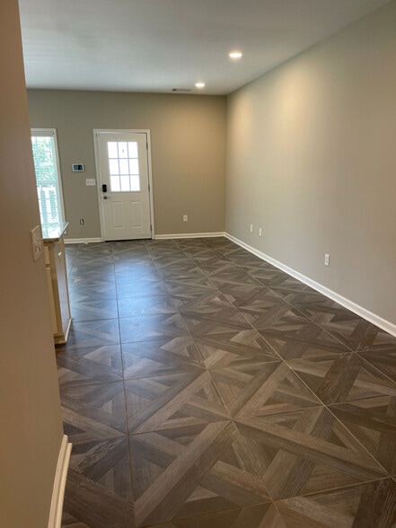 Building Photo - 8082 Veterans Pkwy