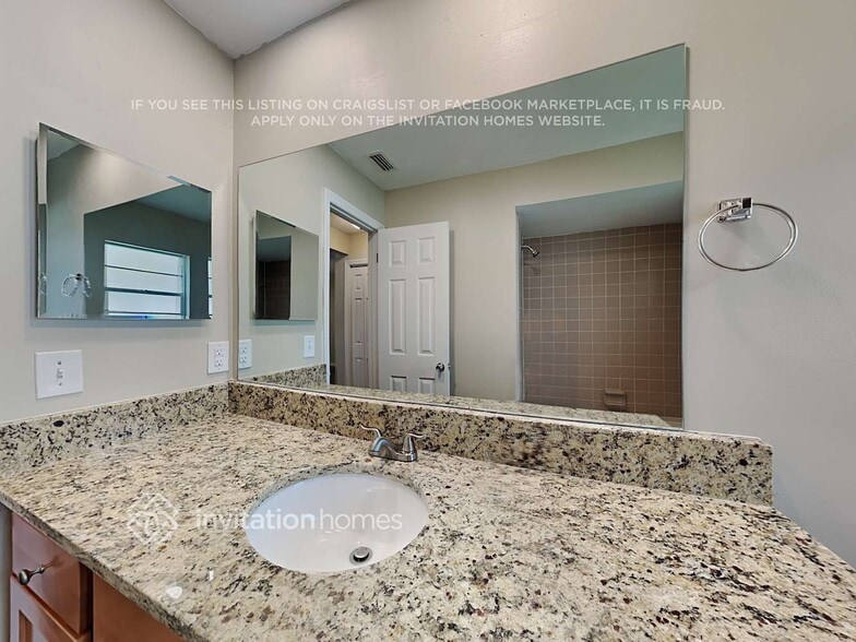 Building Photo - 757 Fortuna Dr