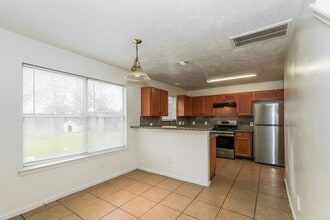 Building Photo - 8735 Texas Acorn Ave