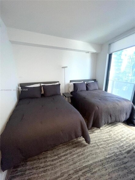 Building Photo - 801 S Miami Ave