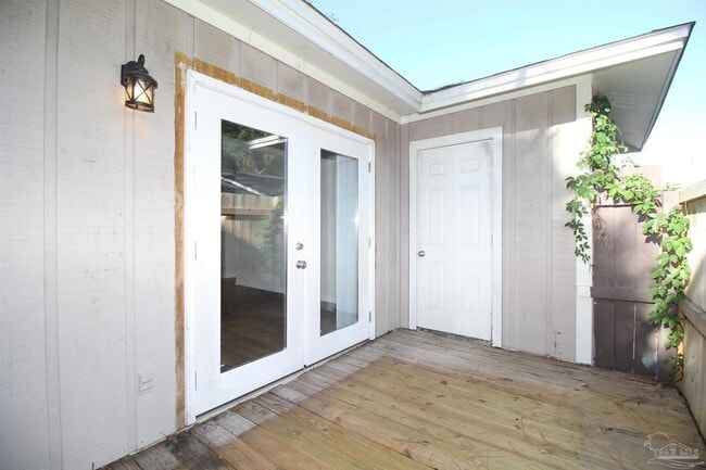 Building Photo - 5205 Charbar Dr