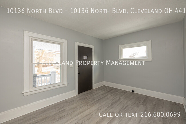 Building Photo - Newly Renovated Cleveland Duplex