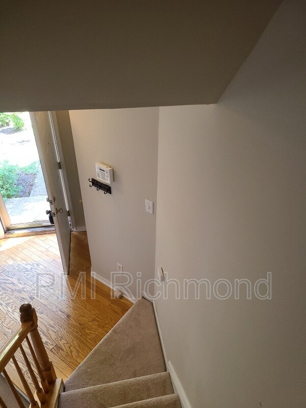 Building Photo - 2539 Mountain Ash Cir