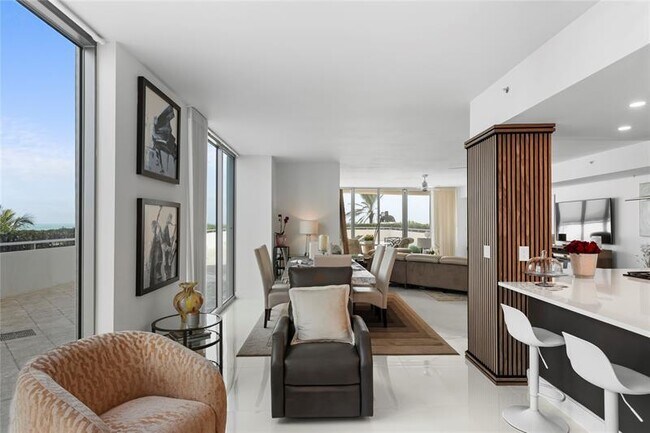 Building Photo - 3535 S Ocean Dr