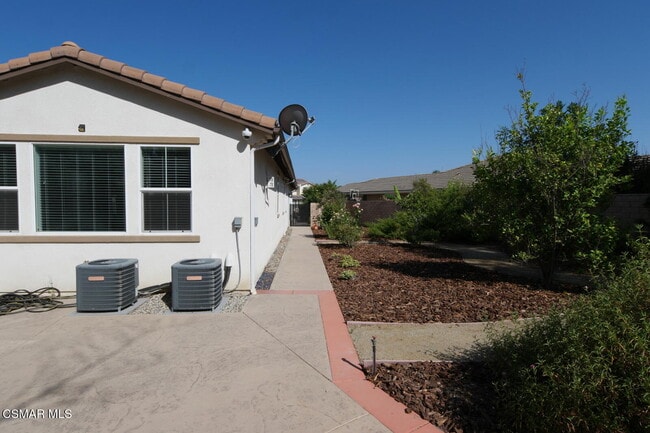 Building Photo - 2816 Bella Ct