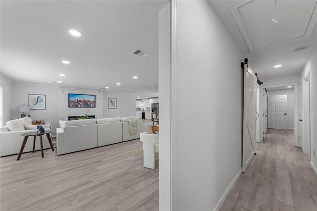 Building Photo - 7107 E Mockingbird Ln