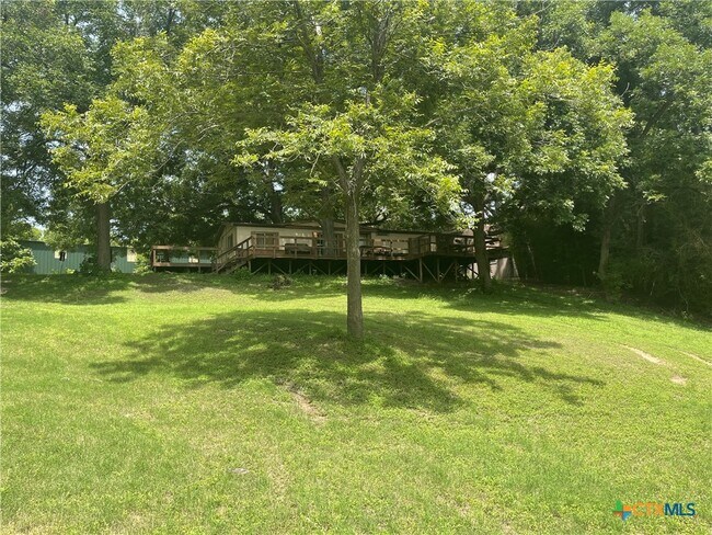 Building Photo - 653 Scarbourough