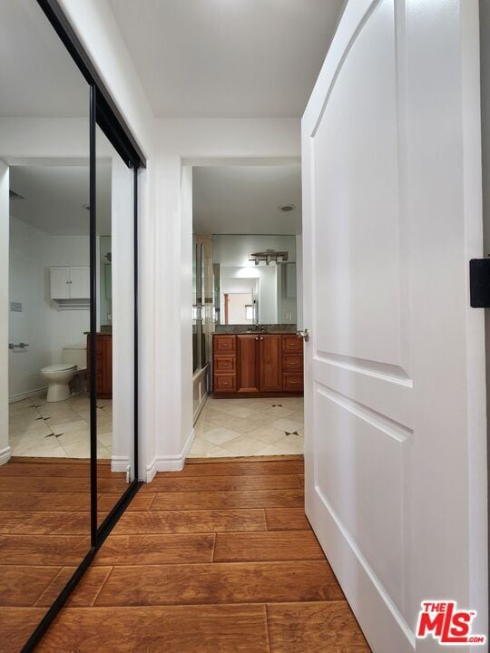 Building Photo - 17118 Oak View Dr