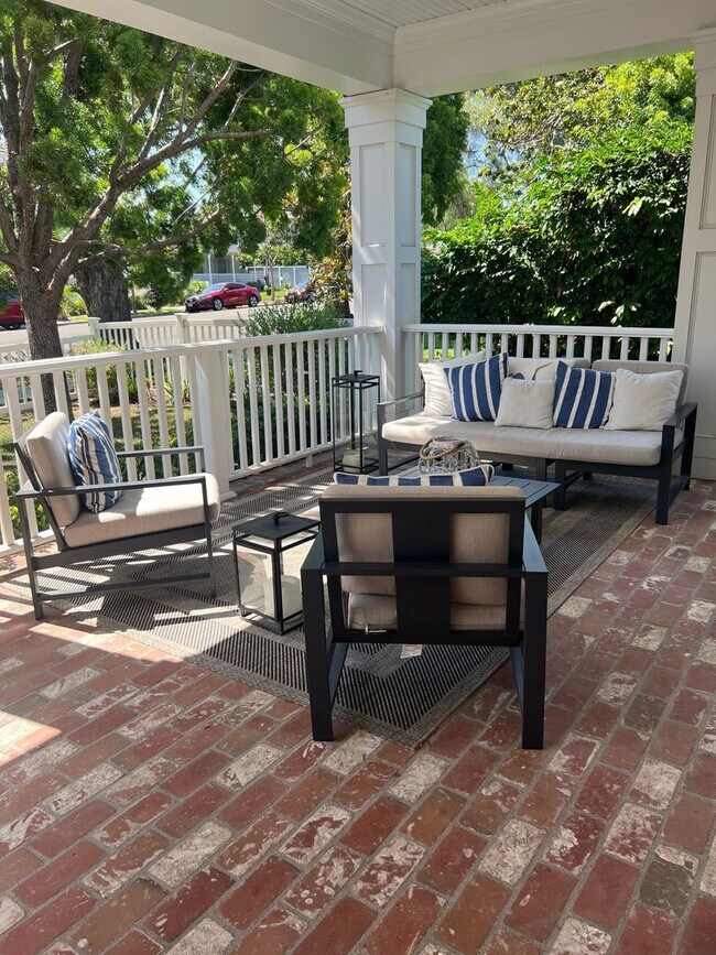 Building Photo - Private Home + Guest House & Pool | Minutes to Race the Base NASCAR