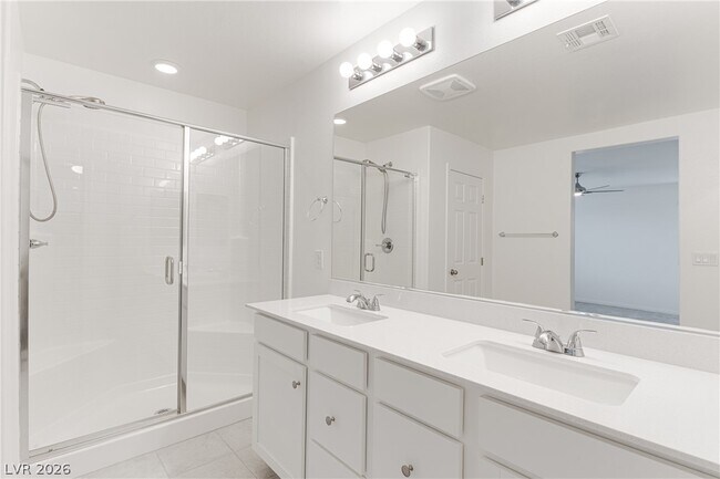 Building Photo - 10106 W Meranto Ave