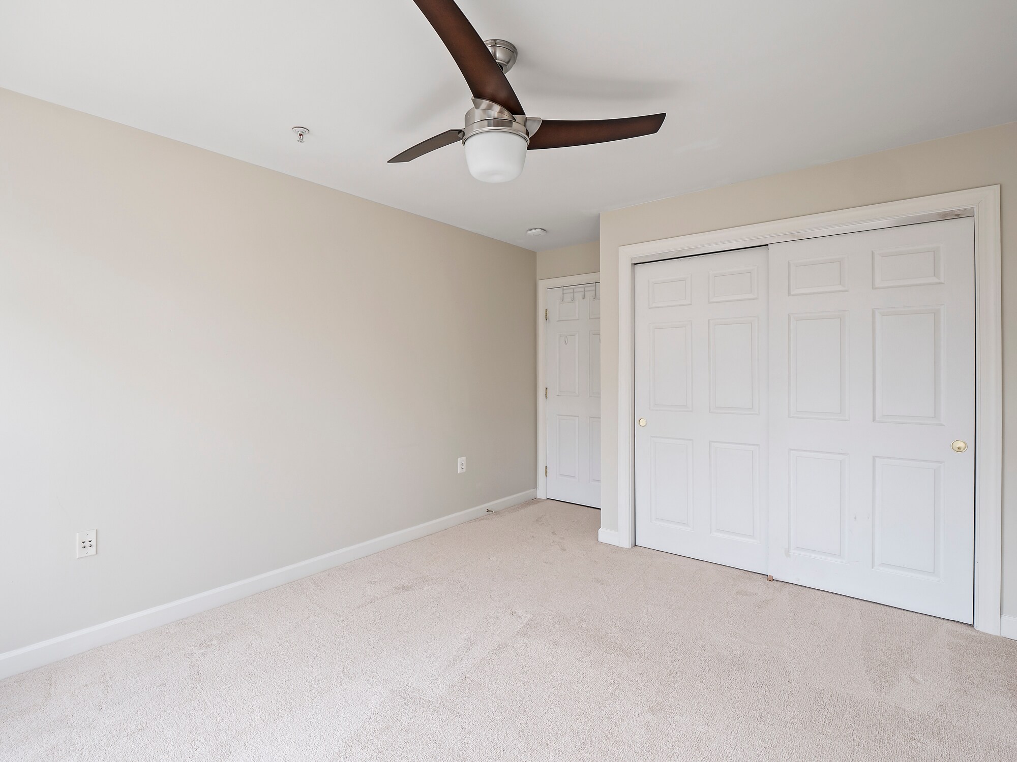 Building Photo - 2498 Curie Ct