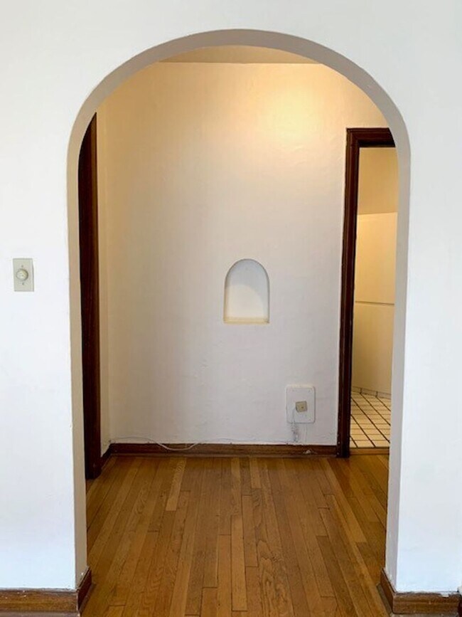 Interior Photo - Catalina Apartments