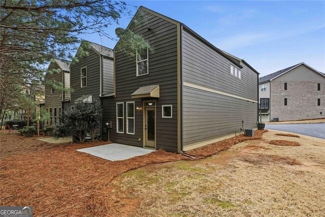 Building Photo - 501 Ridge View Crossing