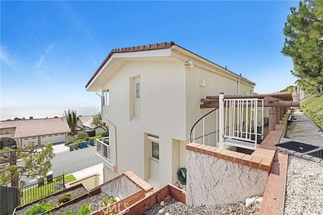 Building Photo - 30162 Cartier Dr