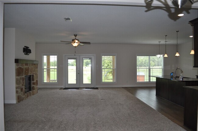 Building Photo - 2502 Majestic Oaks Ct