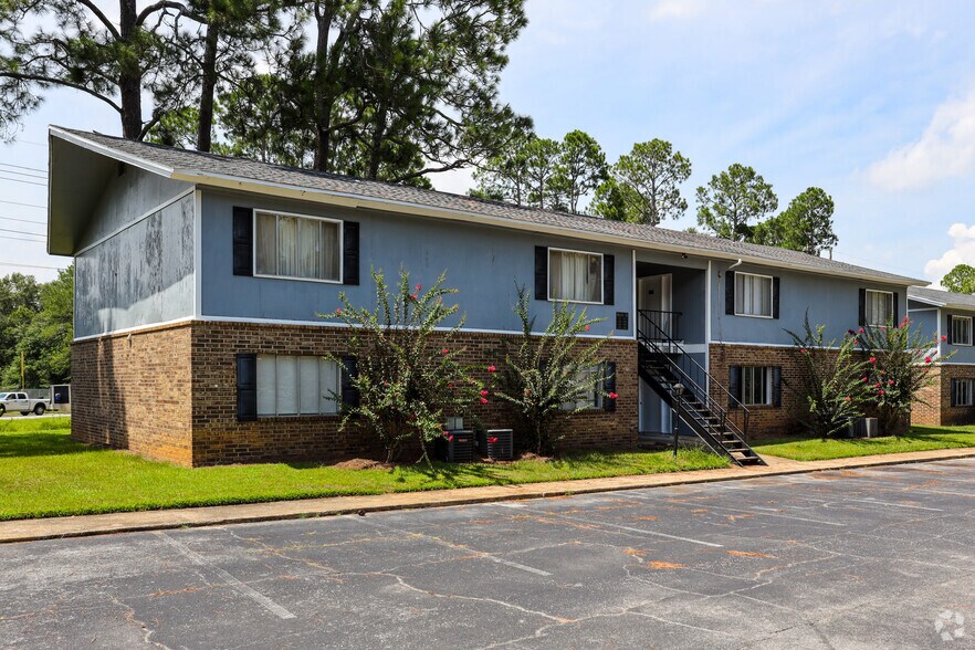 West Town Apartments 2304 W Gordon Ave Albany GA 31707 Apartment Finder