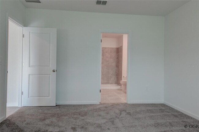 Building Photo - 4986 Worchester Dr