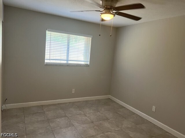 Building Photo - 4234 Pine Drop Ln