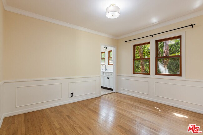 Building Photo - 1974 Preuss Rd