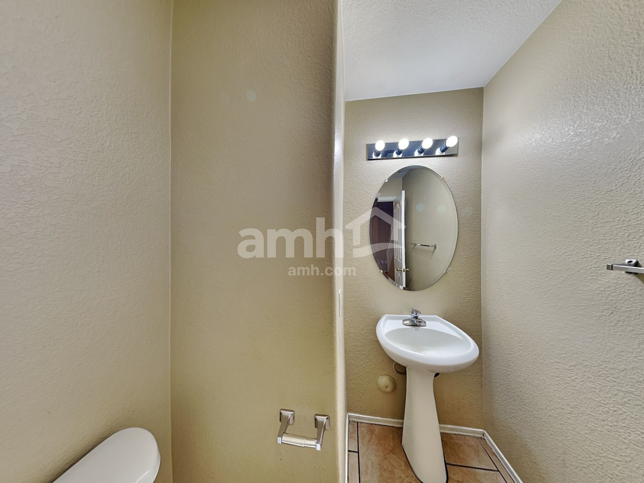 Building Photo - 6241 S Sun View Way