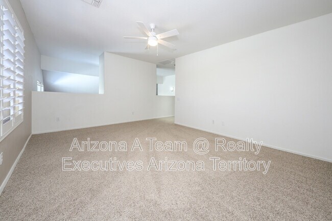 Building Photo - 831 S Rincon Rising Rd