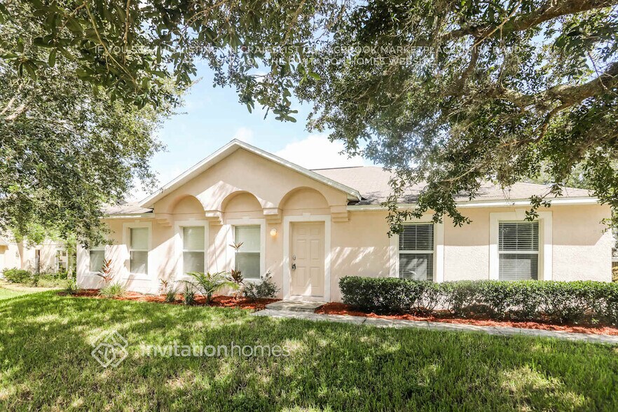 Building Photo - 2304 Kingscrest Cir