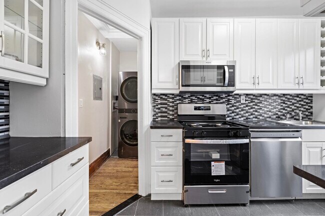 Primary Photo - 37 GRACE St