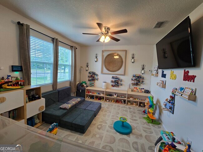 Building Photo - 101 Cedar Breeze Dr