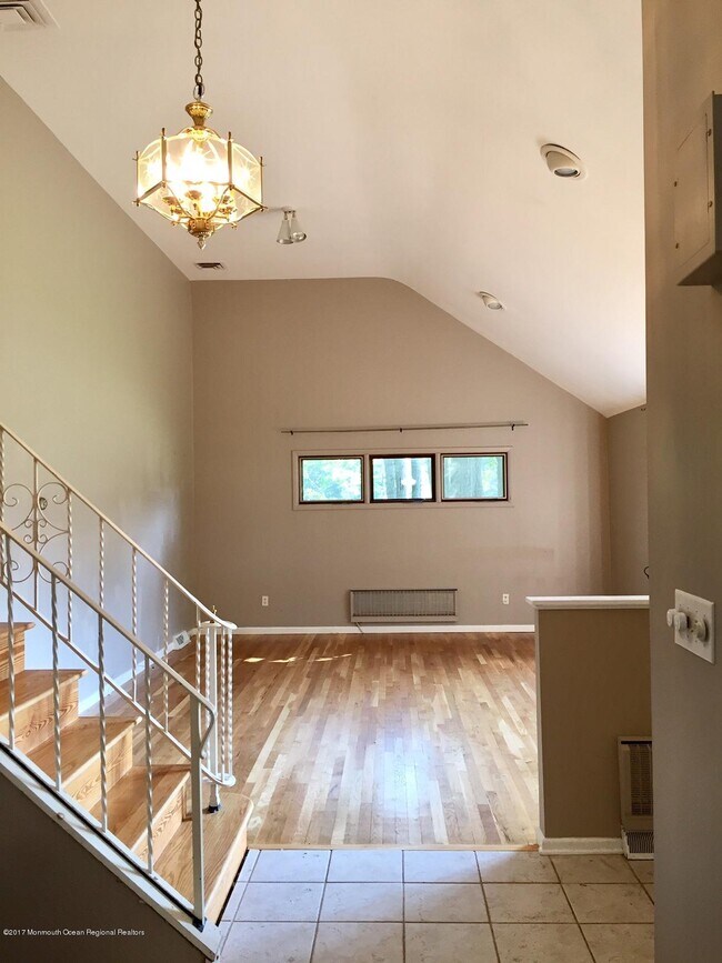 Building Photo - 21 Hamilton Ave