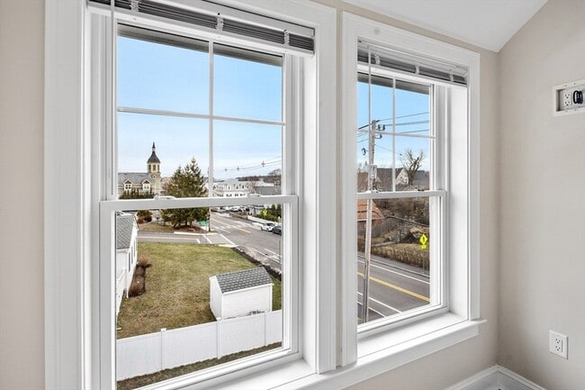 Building Photo - 242 Atlantic Ave