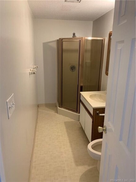 Building Photo - 3250 Main St